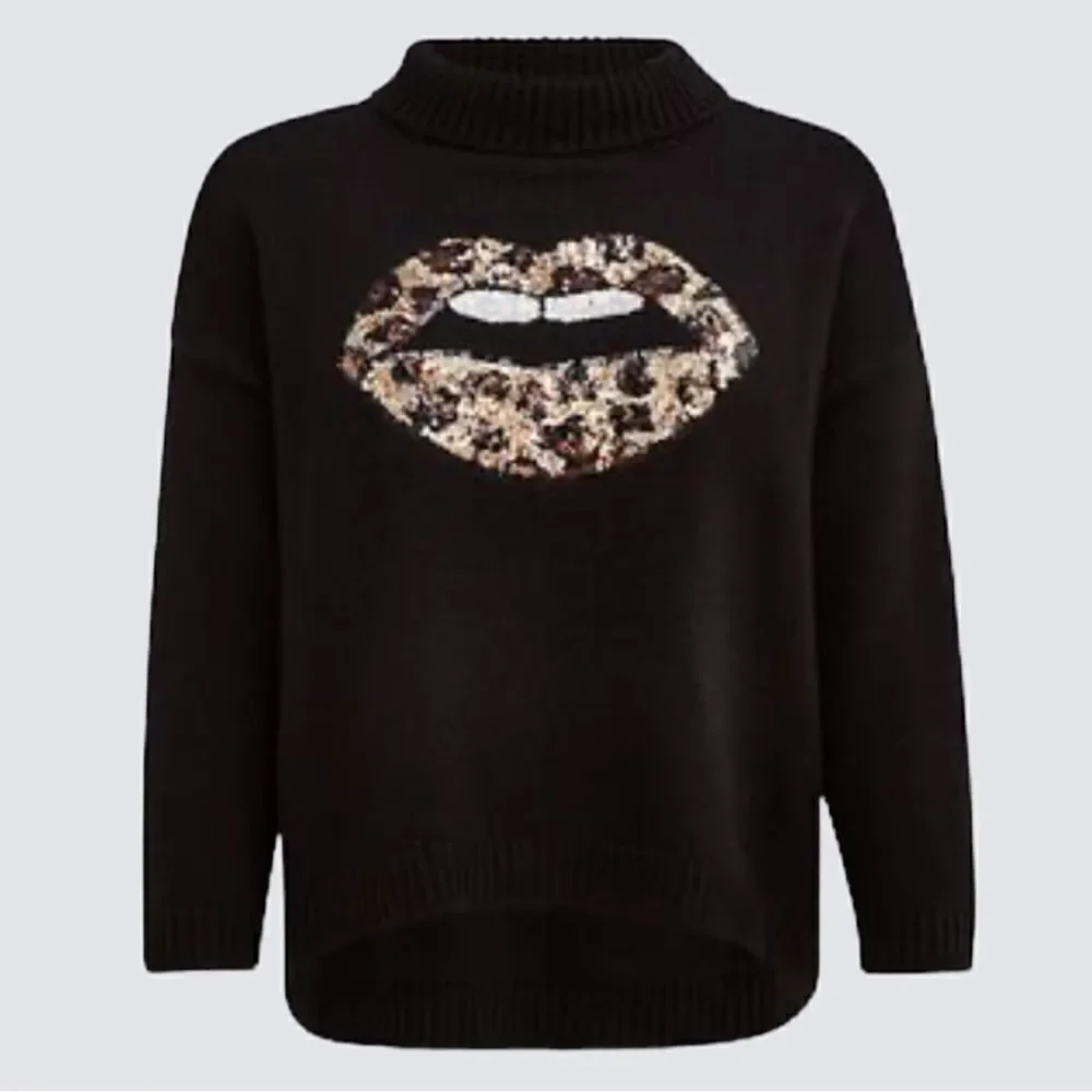 Torrid Drop Shoulder Turtle Neck Sweater Leopard Lips Black, Size 3/4